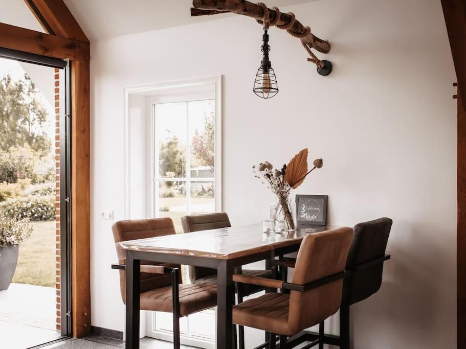 -Nieuw- Luxe & Sfeervol Vakantiehuis Толен Экстерьер фото